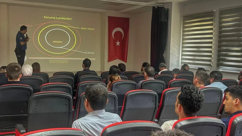 Burdur Kemer'de Kamu Personeline Koruyucu Güvenlik Eğitimi