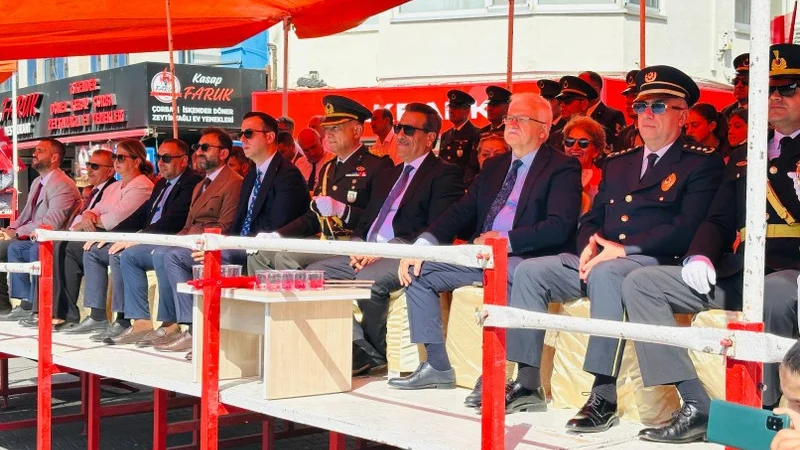 Burhaniye'de 30 Ağustos Zafer Bayramı Törenlerle Kutlandı