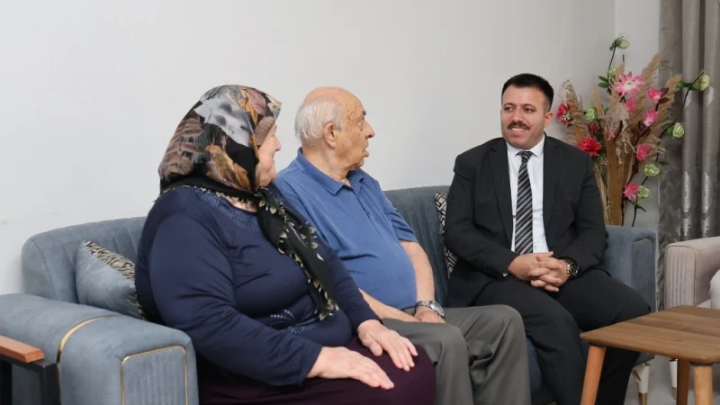Düziçi Kaymakamı Kadir Yurdagül'den Şehit Ailesine Ziyaret
