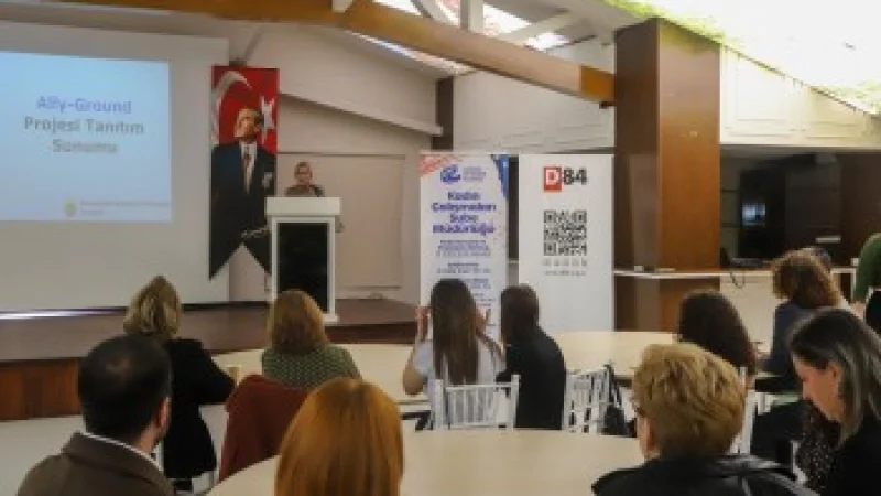 Eskişehir'de Kadınların Siyasette Güçlü Temsili İçin Eğitim Programı Düzenlendi