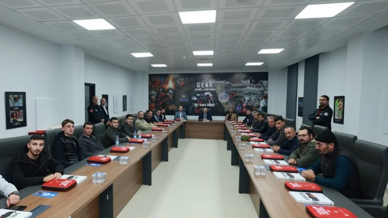 Gebze'de Afete Dirençli Kent İçin Mahalle Gönüllüleri Yetiştiriliyor