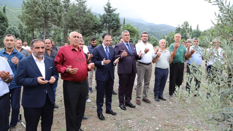 Hatay Payas'ta 15 Temmuz Şehitleri Kabirleri Başında Anıldı
