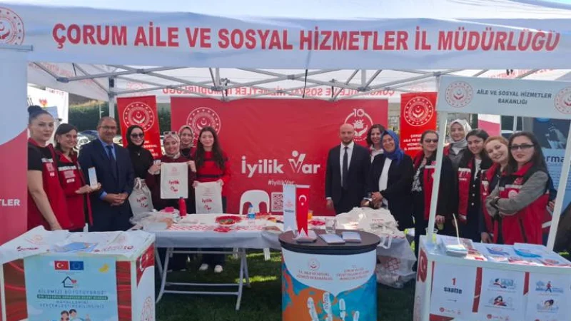 Hitit Üniversitesi'nde Gençlere Sosyal Hizmet ve Gönüllülük Tanıtımı