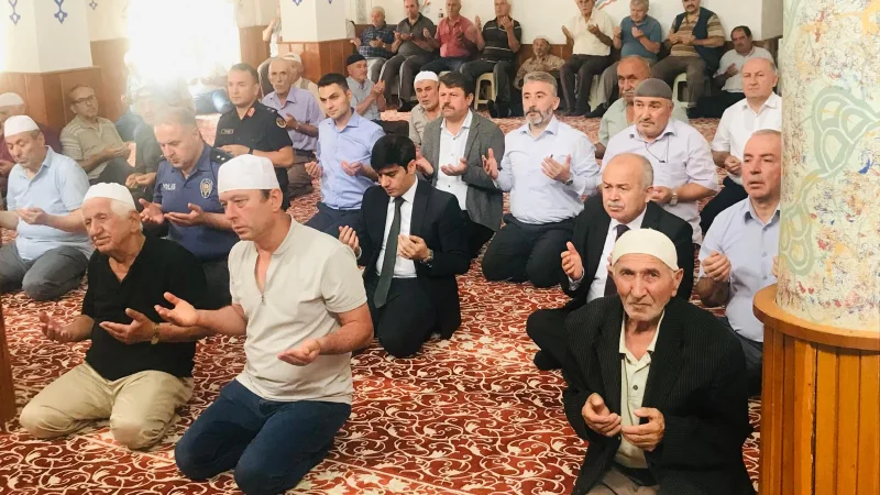 Karabük'ün Eskipazar İlçesinde 15 Temmuz Şehitleri İçin Mevlid Okutuldu