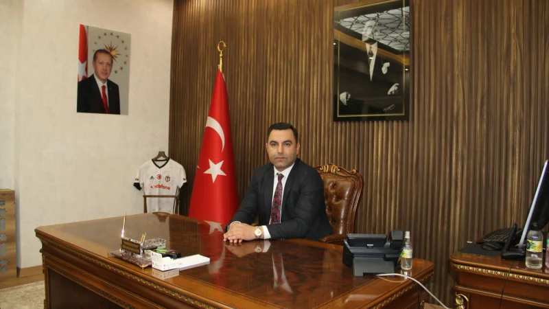 Karlıova'nın Yeni Kaymakamı Abdulselam Bıçak Görevine Başladı