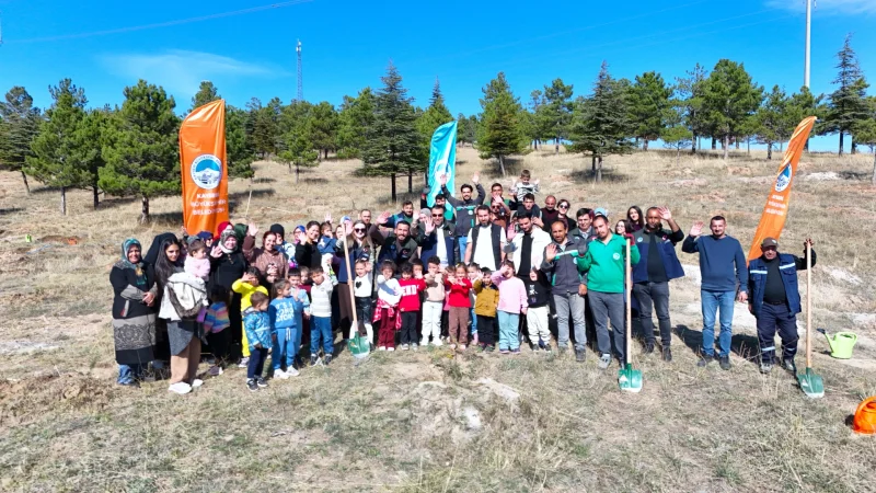 Kayseri’de Yeşil Seferberlik: 1.150 Fidan Toprakla Buluştu