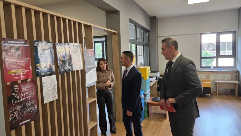 Kocaeli Valisi İlhami Aktaş'tan Gebze'de Okul Denetimi