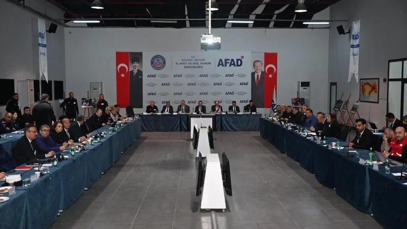 Kocaeli'nde 7 İlde Eş Zamanlı Ulusal Afet Tatbikatı Gerçekleştirildi