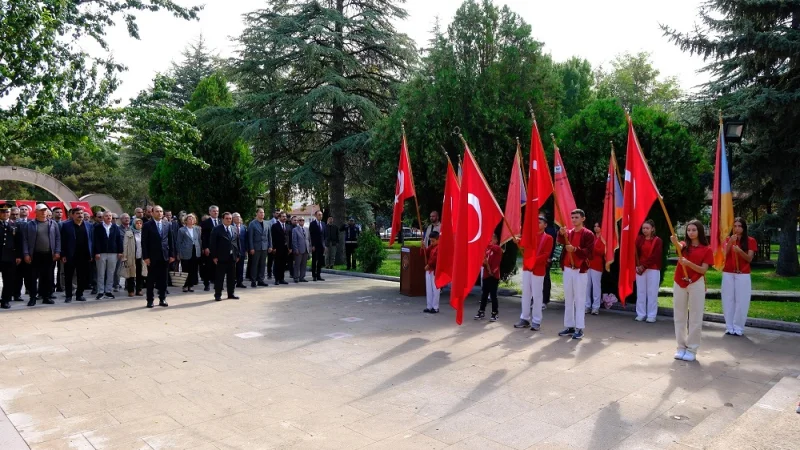 Mahmudiye'nin Düşman İşgalinden Kurtuluşu Törenlerle Kutlandı