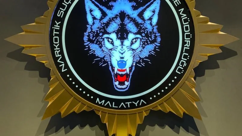 Malatya'da yolcu otobüsünde uyuşturucu operasyonu: 3 kilo 600 gram skunk ele geçirildi