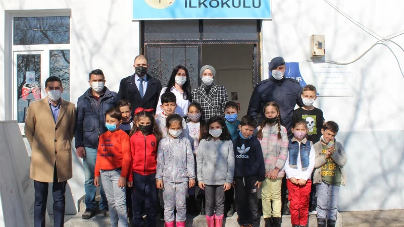 Marmara'da Okul Ziyareti: Kaymakam Demirtaş'tan Eğitim Kurumlarına İnceleme