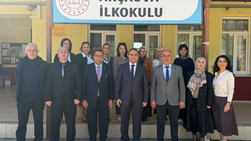 Menteşe Kaymakamı Ali Edip Budan'dan Akçaova İlkokulu'na Ziyaret