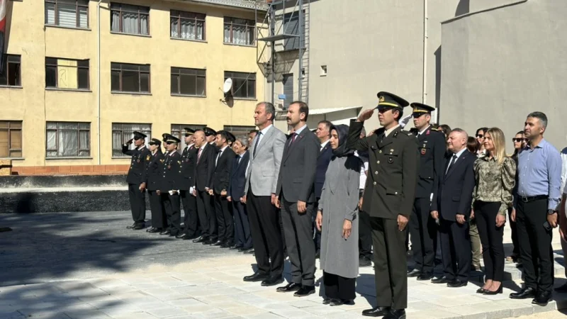 Mudurnu'da 30 Ağustos Zafer Bayramı Törenlerle Kutlandı