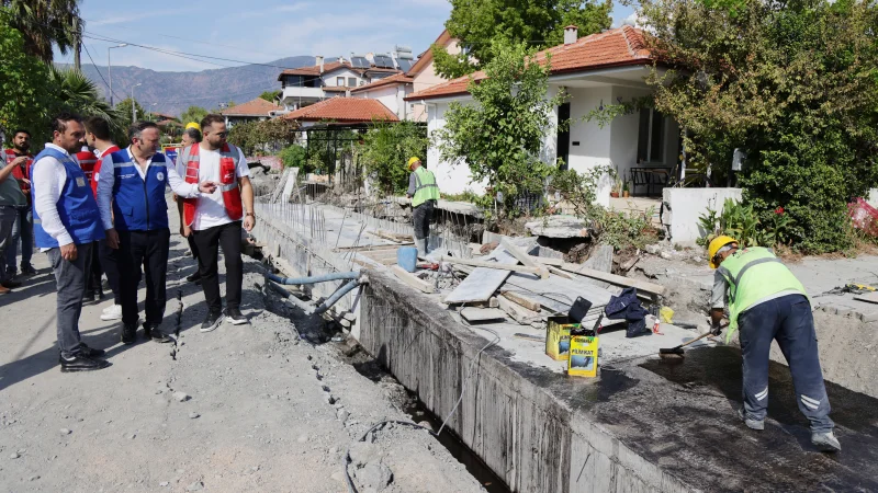 Muğla Büyükşehir Belediyesi Köyceğiz’de 70 Kilometrelik Yol Ağını Yeniliyor