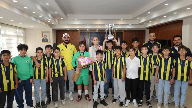 Nazilli Fenerbahçe Futbol Okulu'ndan Türkiye Derecesi