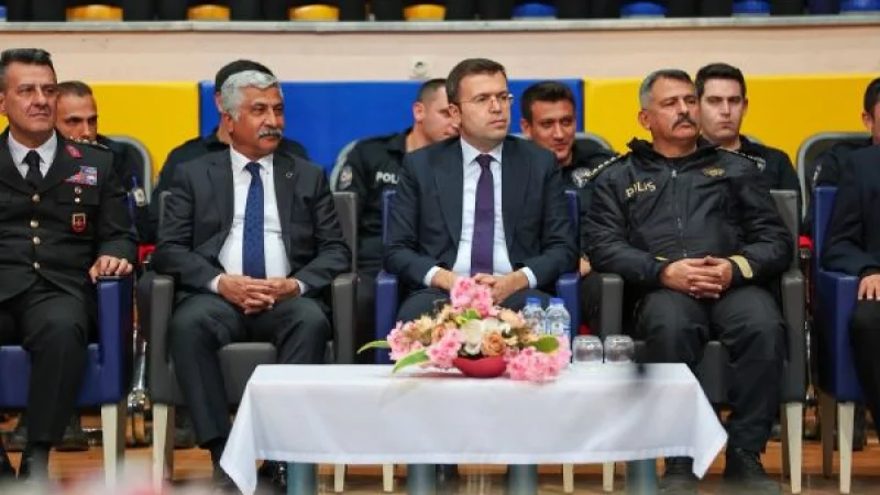 Niğde POMEM'de 33. Dönem Heyecanı: 807 Polis Adayı Eğitimlerine Başladı