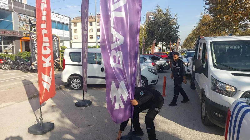 Nilüfer'de yaya yollarını kapatan işgallere karşı denetim