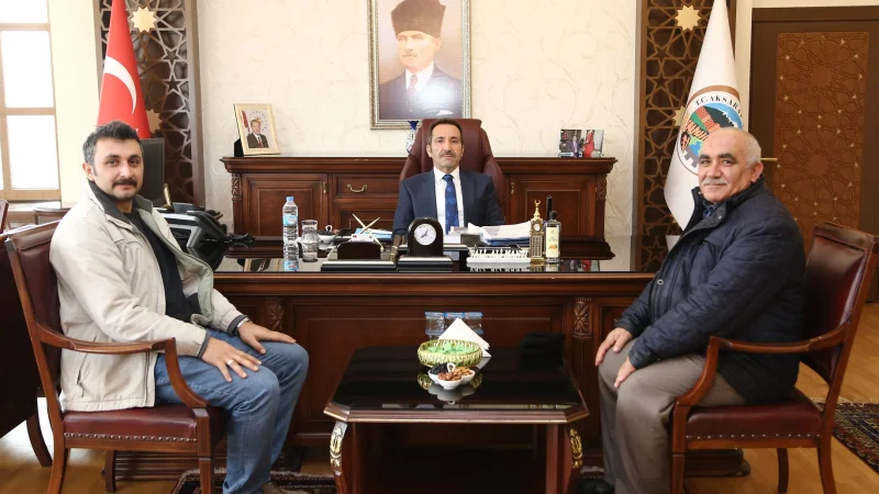 Şehit Yavuz Çoban'ın Ailesi Vali Ali Mantı'yı Ziyaret Etti