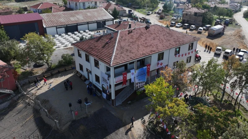 Sincan'da Çokören Mahallesi Konağı Açıldı, Çiftçilere Tohum Desteği Verildi