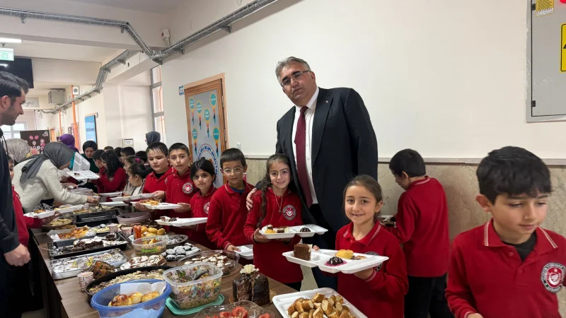 Sivas Doğanşar'da Yerli Malı Haftası Kutlandı
