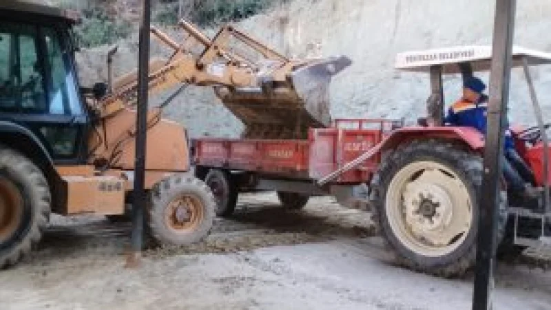 Yenipazar'da Mahalle Cemiyet Alanları Yenileniyor
