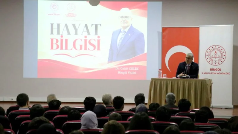 Bingöl'de 'Hayat Bilgisi' Projesi Başladı: Öğrenciler Valilikle Kariyer Yolculuğuna İlk Adımı Attı