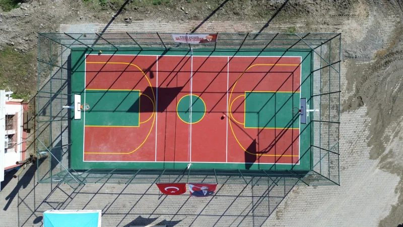 Bursa Mustafakemalpaşa'da Adaköy Spor Sahası Törenle Açıldı