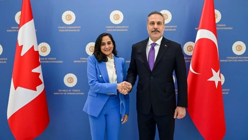 Dışişleri Bakanı Hakan Fidan, Kanadalı Mevkidaşı Anita Anand ile Bir Araya Geldi