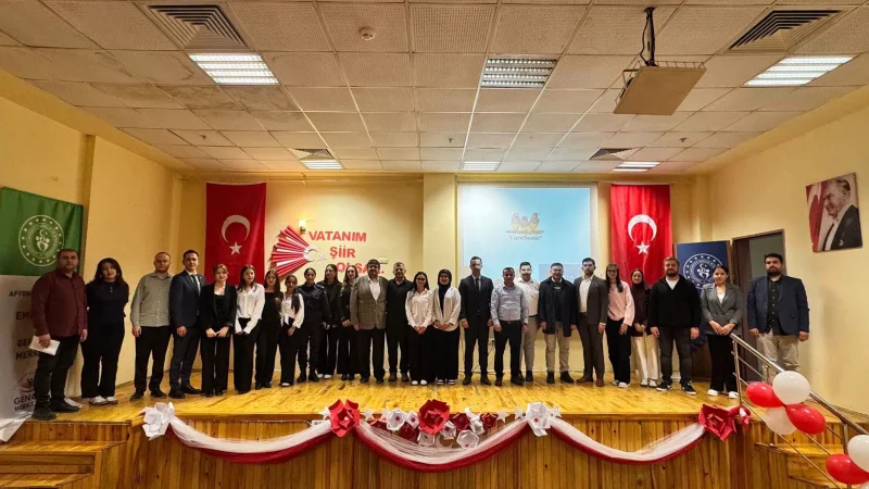 Emirdağ'da 'Vatanım Şiir Olsa' Programı Düzenlendi