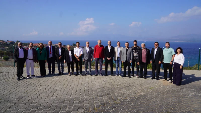 İzmir'de Siyasi Partiler Seferihisar İçin Ortak Masada Buluştu