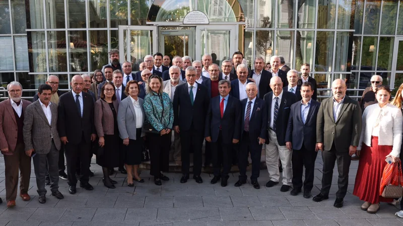 Sağlık Bakanı Memişoğlu: “Koruyan, Geliştiren ve Üreten Sağlık Modeli ile İlerliyoruz”