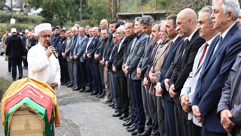 Zonguldak'ta Maden Kazasında Hayatını Kaybeden İşçi Son Yolculuğuna Uğurlandı