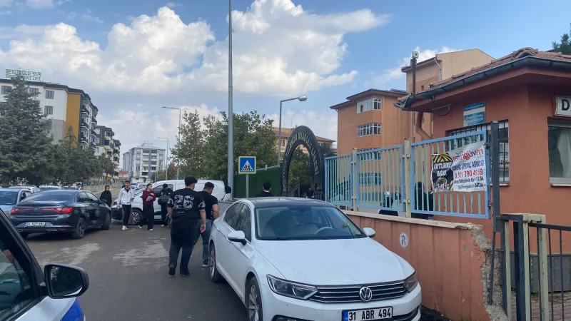 Batman'da Zabıta Ekiplerinden KPSS Adaylarına Ulaşım ve Gürültü Desteği