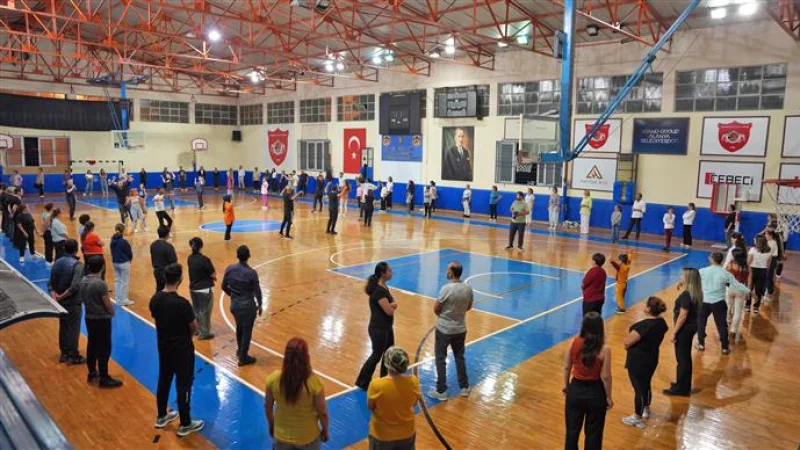 Alanya'da Zeybek Kurslarının Altıncı Dönemi Başlıyor