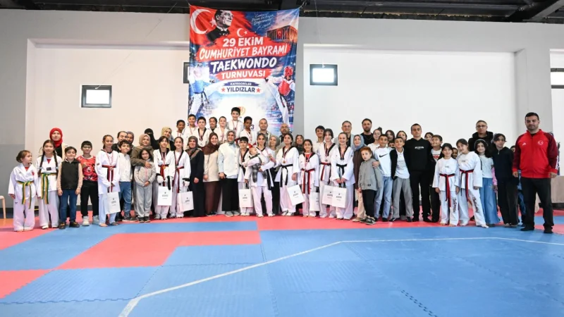 Altındağ'da Cumhuriyet Bayramı Kutlamaları Tekvando Turnuvasıyla Başladı