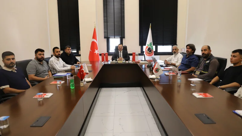 Altınözü'nde Hasarlı Yapıların Yıkım Çalışmaları Koordinasyon Toplantısında Ele Alındı