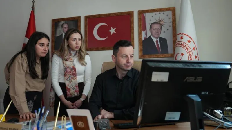 Ankara'da 'İyilik Var' Platformu ile Gönüllülük Hareketi Güçleniyor