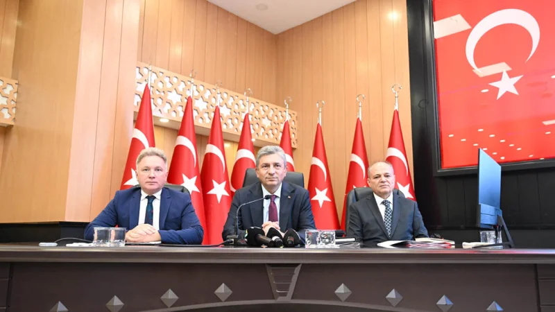 Antalya'da 215 Milyar TL'lik Yatırım Hamlesi: 607 Proje Takip Altında