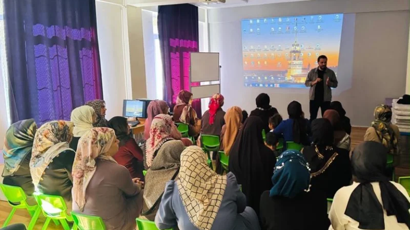 Batman'da Velilere Yönelik Çocuk Güvenliği ve Farkındalık Eğitimleri Başladı