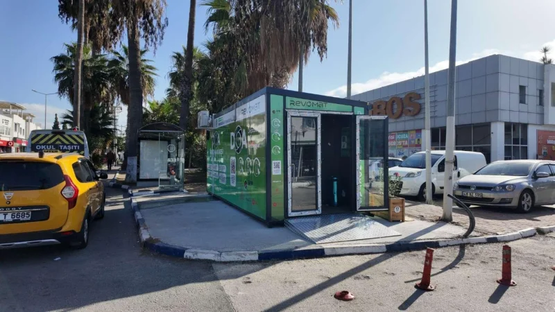 Bodrum'da Geri Dönüşüm İçin İkinci DOA Makinesi Turgutreis'te Hizmete Girdi