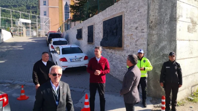 Bucak'ta KPSS Öncesi Okul Bölgelerinde İnceleme Yapıldı