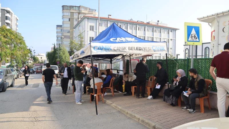 Canik Belediyesi'nden KPSS Adaylarına ve Ailelerine Sınav Desteği