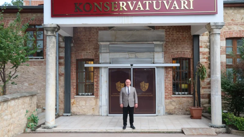 Darıca Belediyesi Konservatuvarı Tarihi İskoliye Mektebi'nde Kapılarını Açtı
