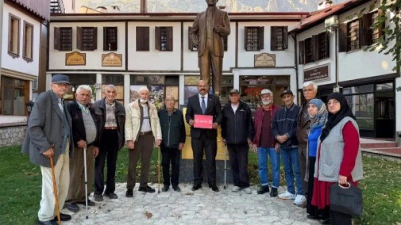 Erzincan'da Anlamlı Buluşma: Kemah Huzurevi Sakinlerinden Kemaliye Belediyesi'ne Ziyaret