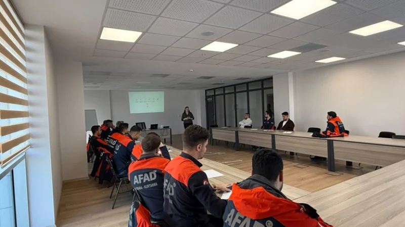 Erzincan'da Arama Kurtarma Personeline Psikolojik Destek Eğitimi