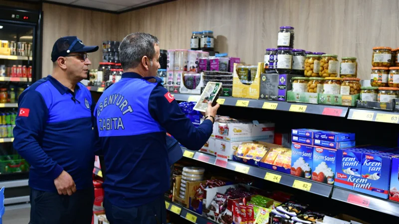 Esenyurt’ta Zabıta Ekiplerinden Marketlere Sıkı Denetim