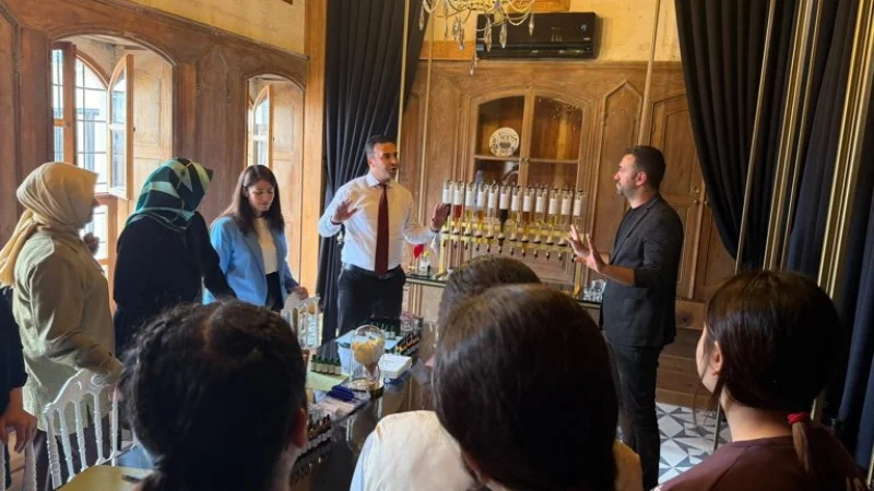 Gaziantep'te Çocuk Evleri'nde Kalan Çocuklar İçin Koku Atölyesi Düzenlendi