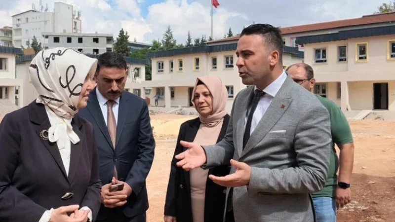 Gaziantep'te Kolejtepe Çocuk Evleri Sitesi İnşaatında İnceleme