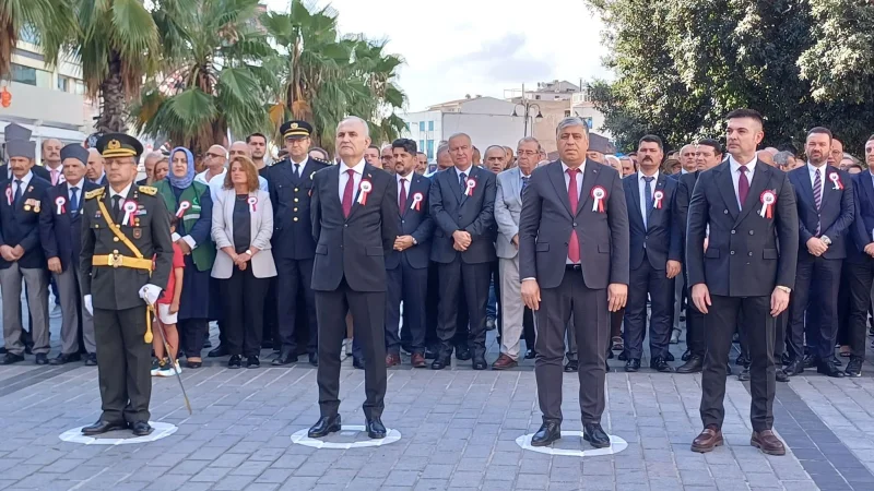 Gaziosmanpaşa'da 30 Ağustos Zafer Bayramı Törenle Kutlandı