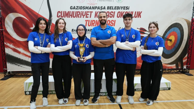 Gaziosmanpaşa'da Cumhuriyet Kupası Okçuluk Turnuvası Heyecanı